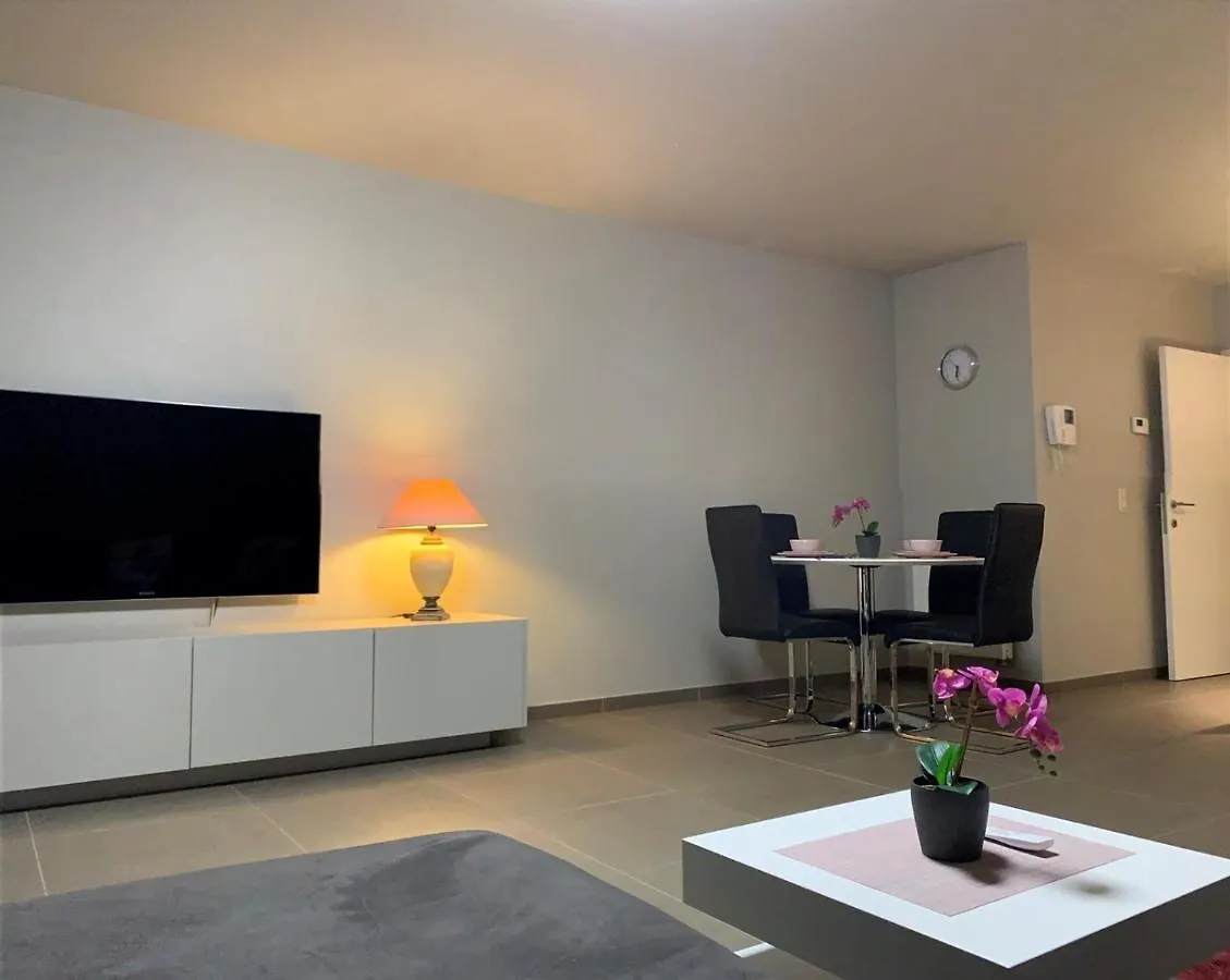 אוסטנדה Moderne Appartement Aan Zee בלגיה